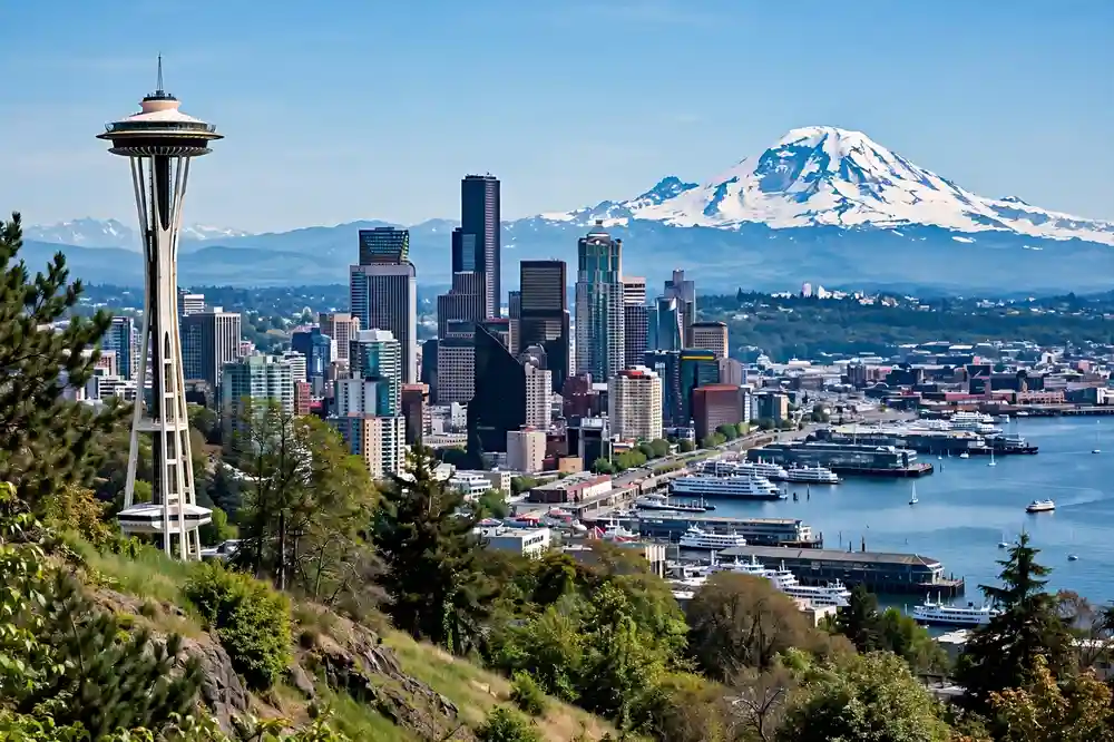 Seattle Travel Guide: Pike Place, the Space Needle and Easy Day Trips — practical guide with real examples, routes and insider tips for your USA trip